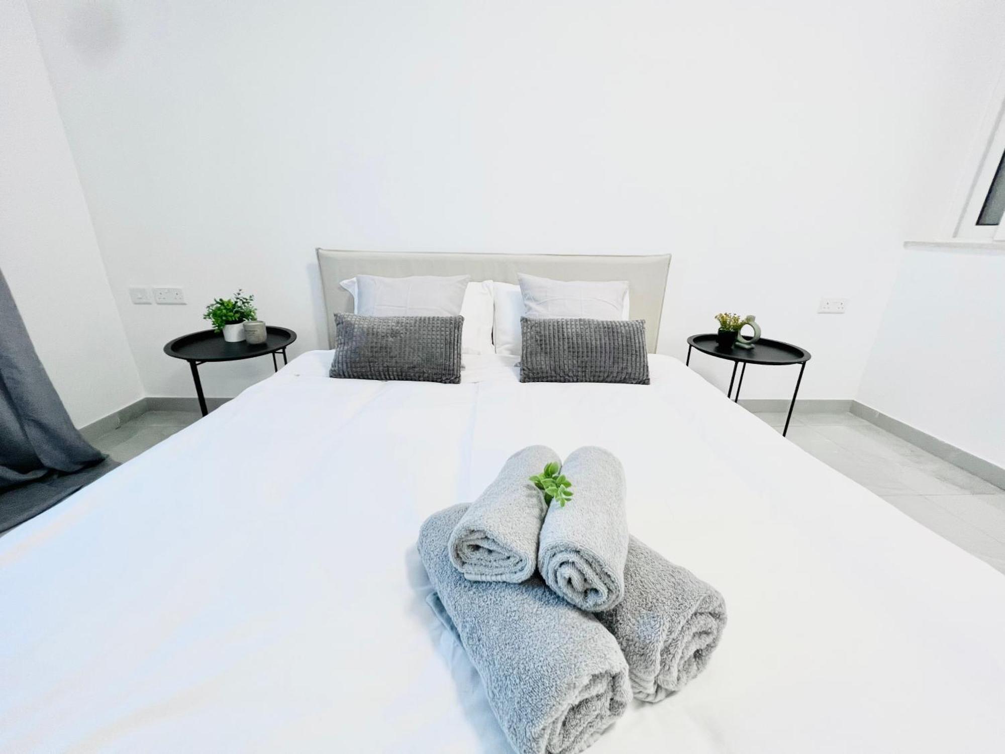 Sunshine Suits - Brand New Apartments Msida Exteriör bild